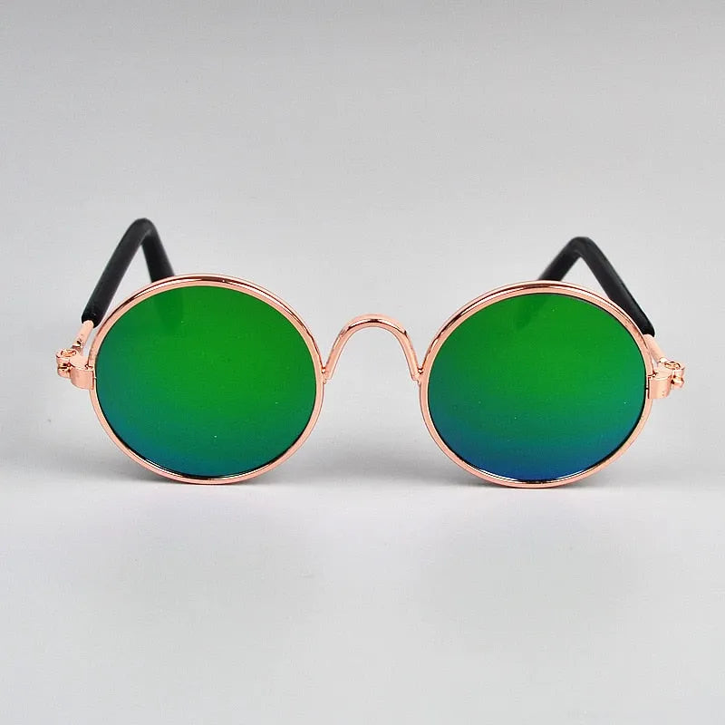 Green cat sunglasses | Chic et Chat