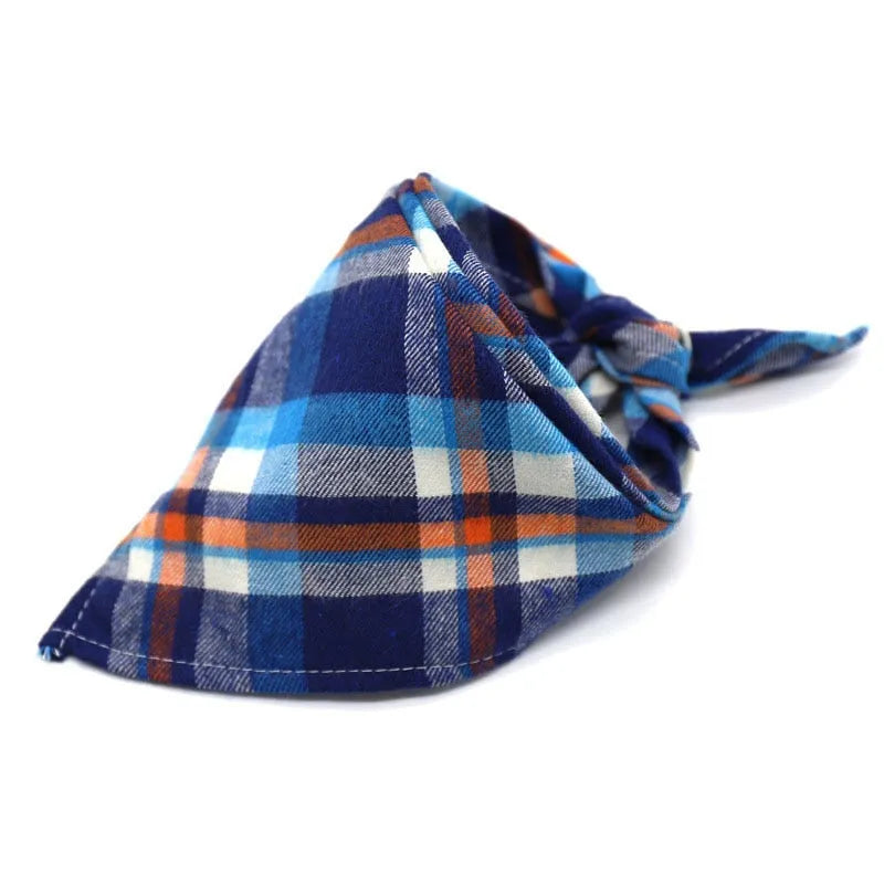 Blau kariertes Bandana für Katzen | Chic et Chat