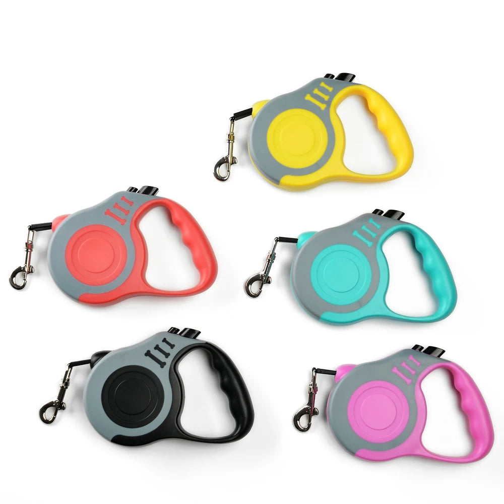 Laisses rétractables pour chat en plusieurs coloris