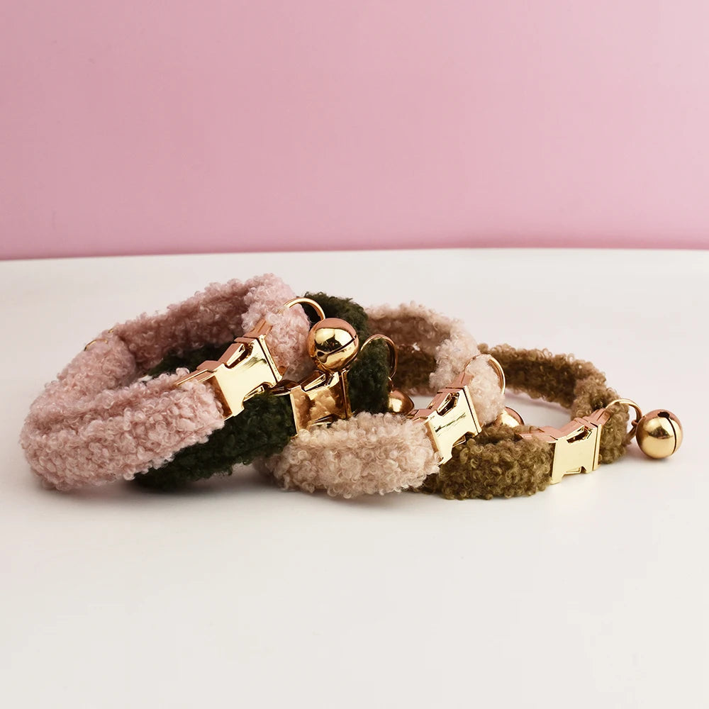 Collier pour chat effet moumoute plusieurs coloris