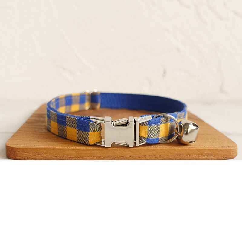 collier de luxe personnalisé bleu jaune