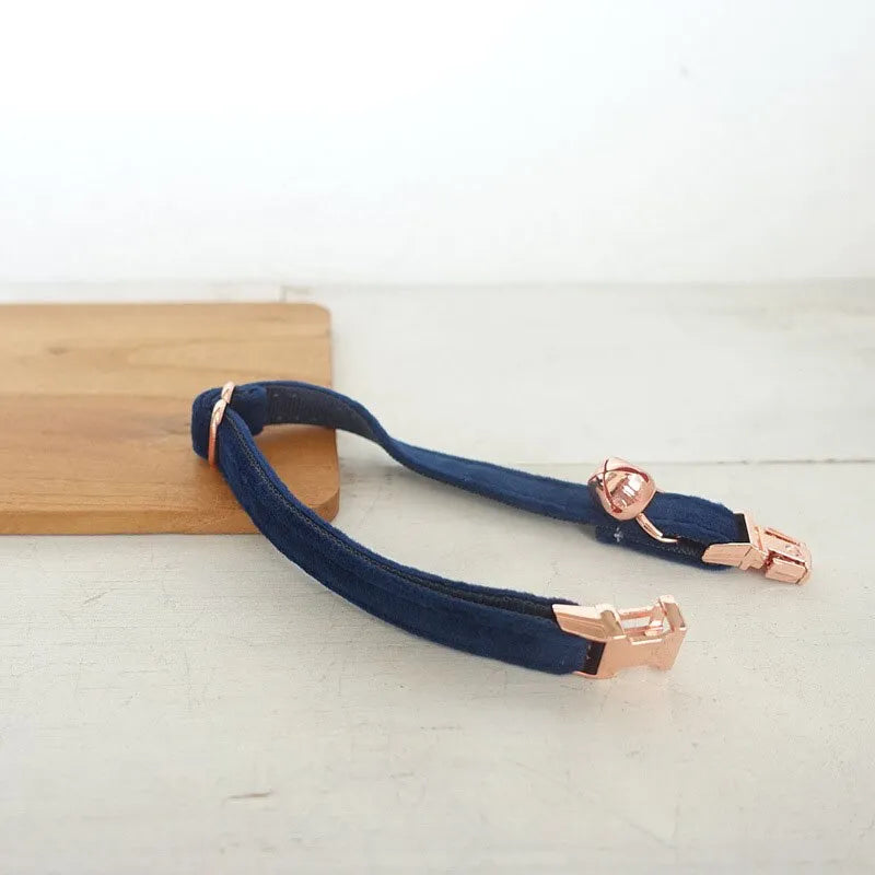 Collier personnalisé pour chat bleu marine