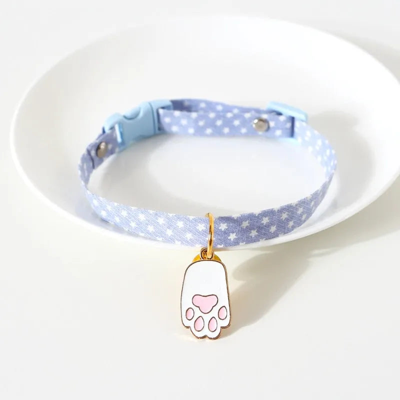 Blue paw pad and star cat collar | Chic et Chat
