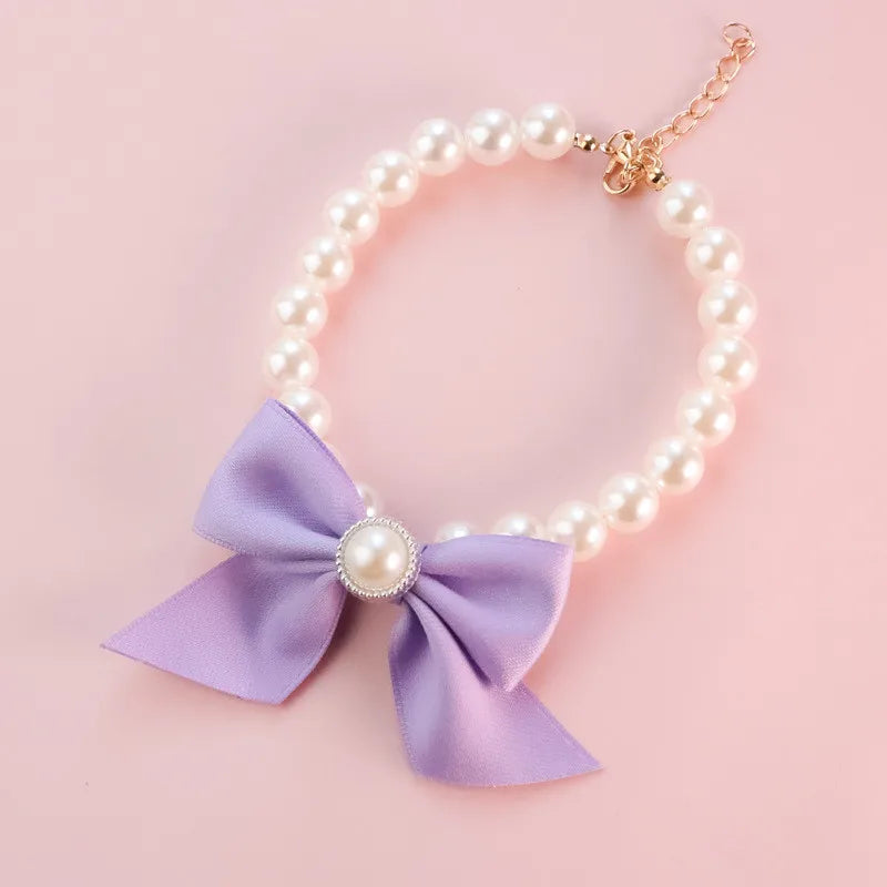 Collier de perles pour chat avec noeud violet