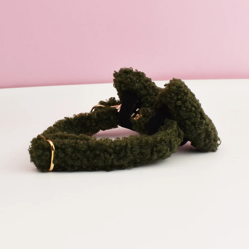 Collier pour chat effet moumoute présentation