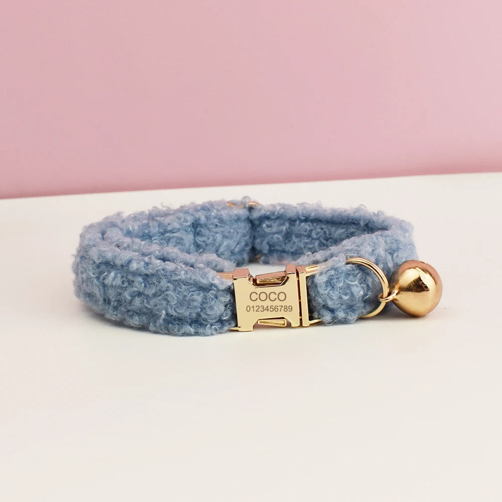 Collier personnalisé effet moumoute bleu ciel